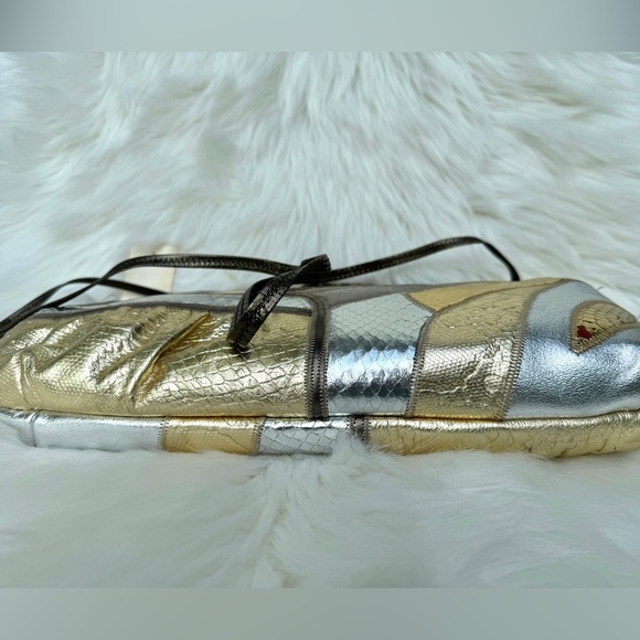 🛑 SOLD!!! 🛑 Palizzio Vintage Metallic Faux Reptile Leather Crossbody Bag - Picture 11 of 11